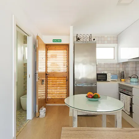 Seaview Apartment, Campello Apartment *