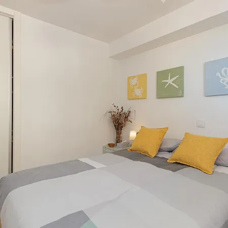 Seaview Apartment, Campello *