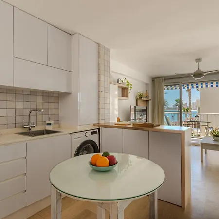 Seaview Apartment, Campello